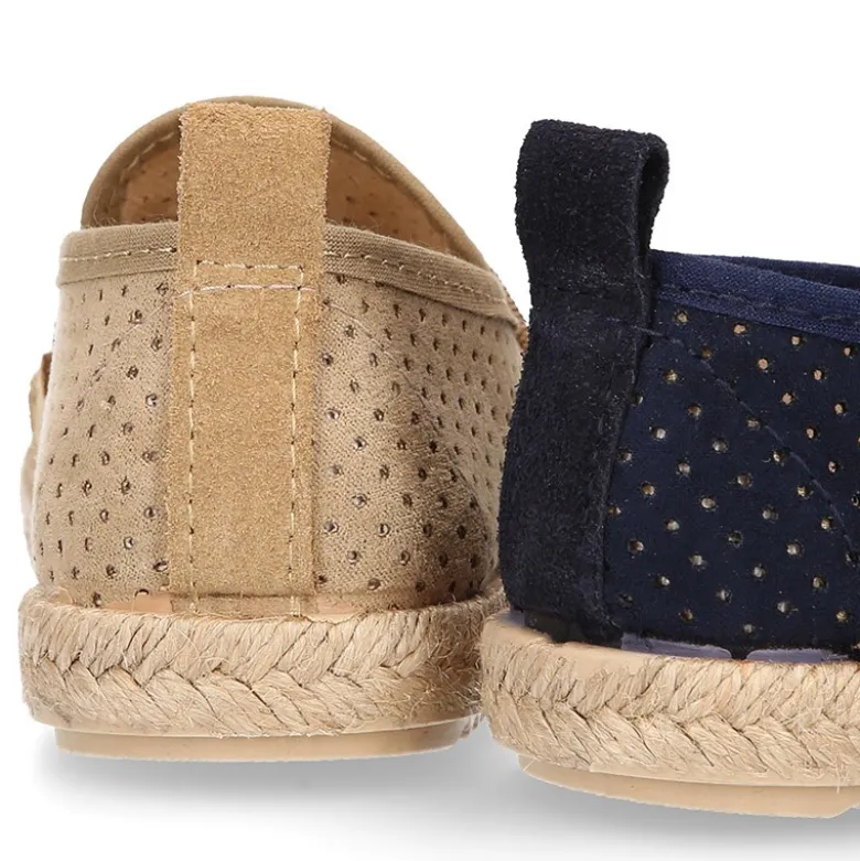 Mocasín niño con elástico tipo alpargata en lona MIL PUNTOS.