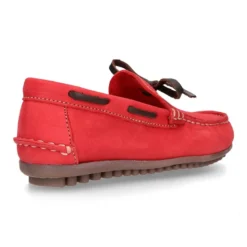 Mocasín niño con lazos a contraste en piel Nobuck Suave.