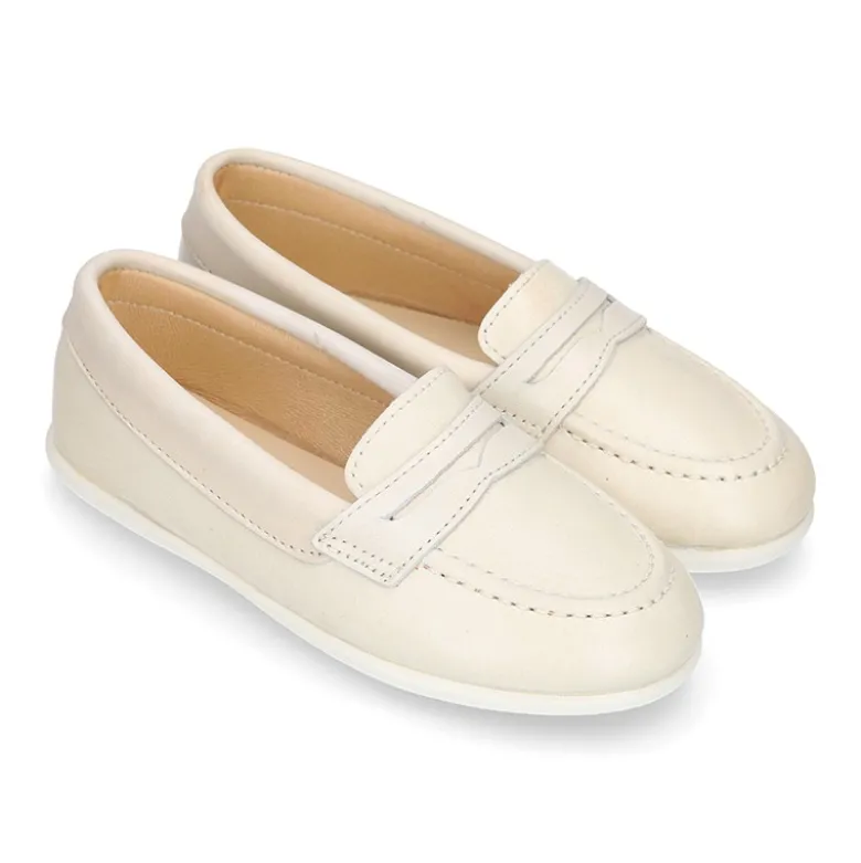 Mocasín niño en piel con diseño con ANTIFAZ.