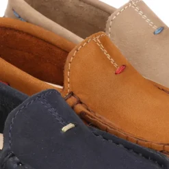 Mocasín niños pequeños piso conductor contraste en piel Nobuck.