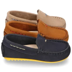 Mocasín niños pequeños piso conductor contraste en piel Nobuck.