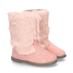 Nueva Bota en piel serraje rosa con apliques de PELO.