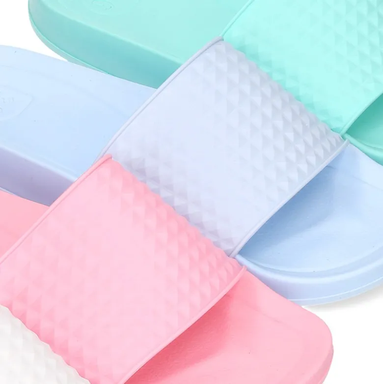 Nueva Cangrejera Moda tipo ZUECO para playa y piscina.