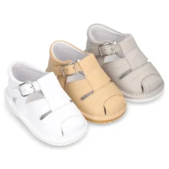 Nueva Sandalia tipo pepito en piel suave para niños bebés.