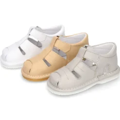 Nueva Sandalia tipo pepito en piel suave para niños bebés.