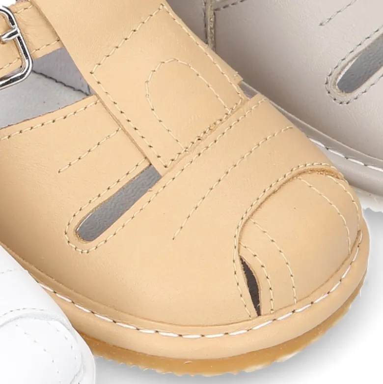 Nueva Sandalia tipo pepito en piel suave para niños bebés.