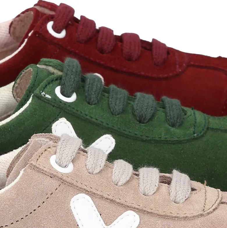 Nueva Zapatilla MODA con cordones en piel serraje.