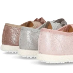 Nuevo Tenis Moda con elástico fruncido en Serratex con BRILLOS.