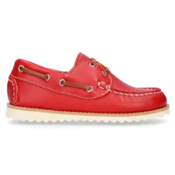 Náutico clásico niño piel con cordones y suela para primavera verano.