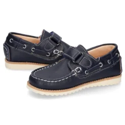 Náutico clásico niño piel sin cordones y suela para primavera verano.
