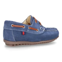 Náutico clásico PRIMAVERA con cordones suela tipo conductor para niños en piel serraje.