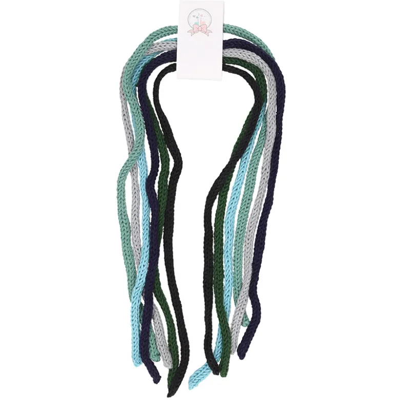 Pack de seis cordones para el pelo de niña en lana de colores agua.