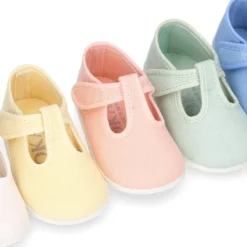 Pepito bebé niño lona piqué en colores pasteles y suela SUPER FLEXIBLE.
