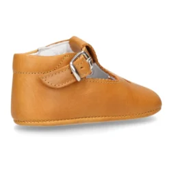 Pepito con Picados tipo badana bebé en piel napa.