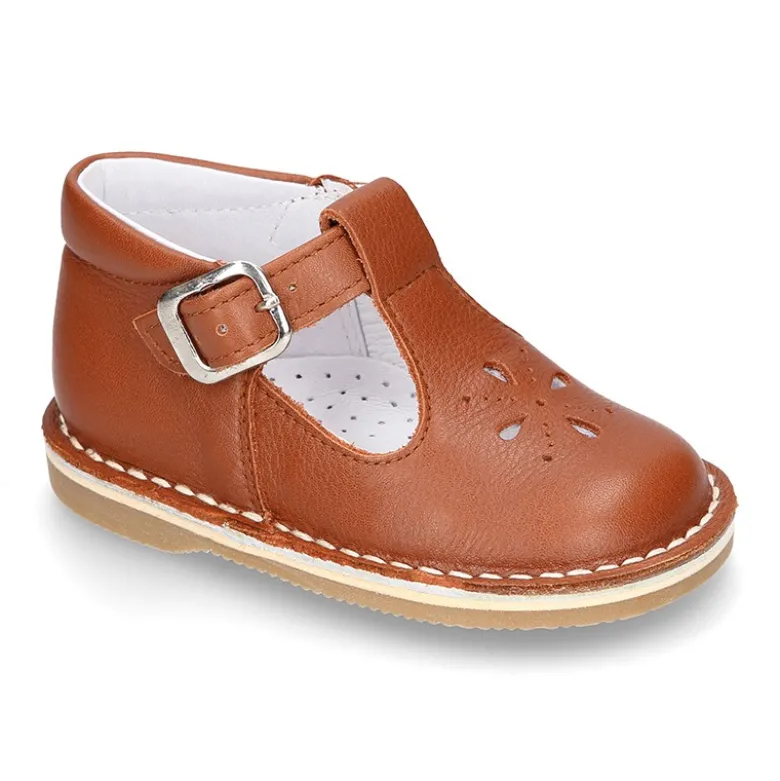 Pepito estilo VINTAGE con hebilla y picados en piel.