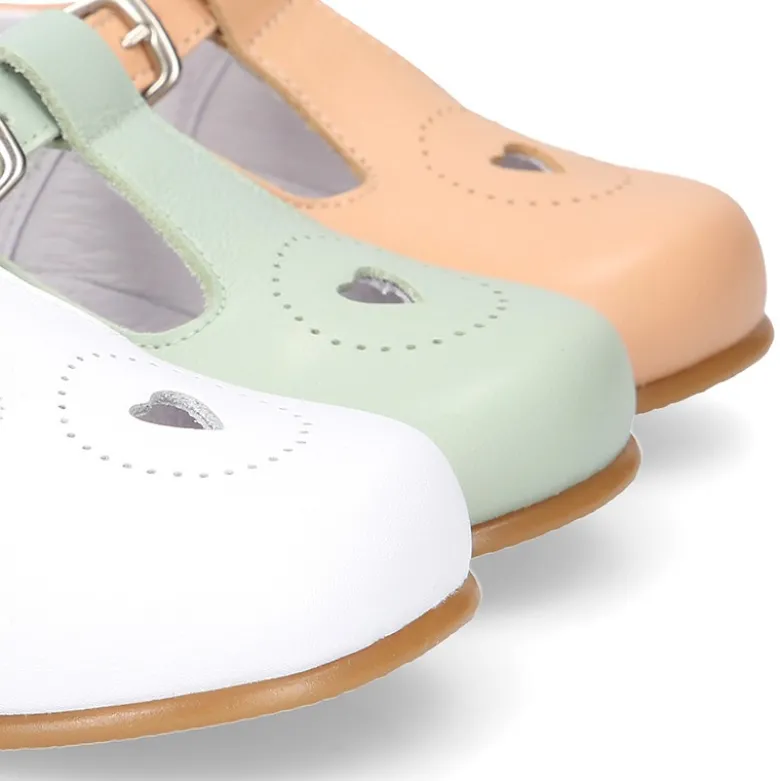 Pepito niño OKAA picados CORAZÓN con hebilla en piel suave.