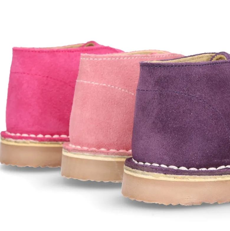 Safari o pisacacas con cordones en piel de serraje