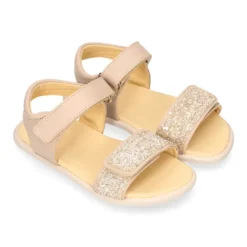 Sandalia barefoot niña beige con glitter y doble cierre adherente