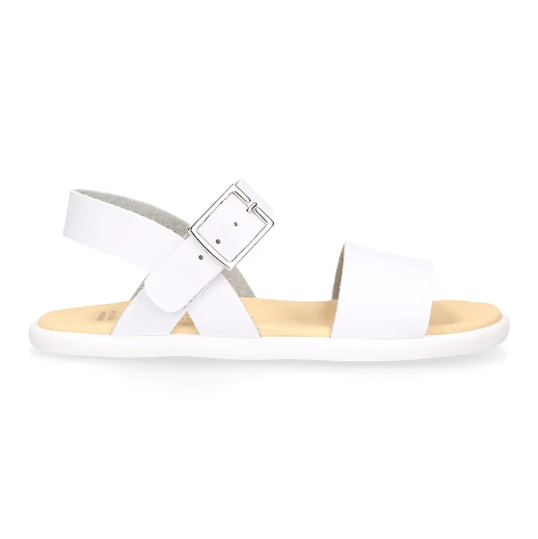 Sandalia barefoot niña blanca con hebilla