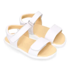 Sandalia barefoot niña blanca con doble cierre adherente