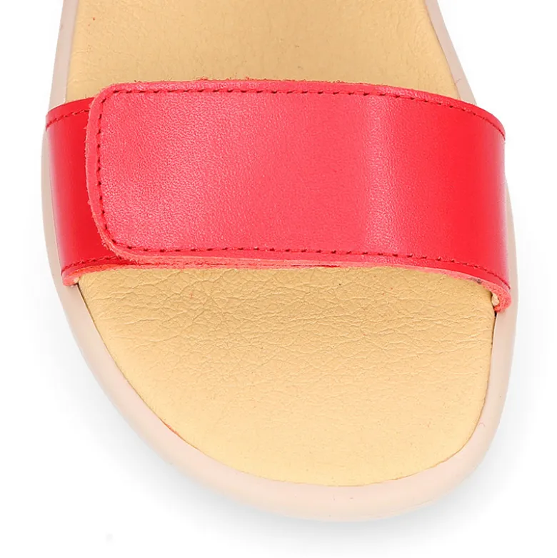 Sandalia barefoot niña coral con doble cierre adherente
