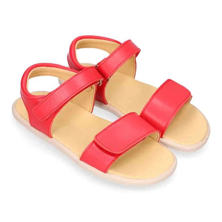 Sandalia barefoot niña coral con doble cierre adherente