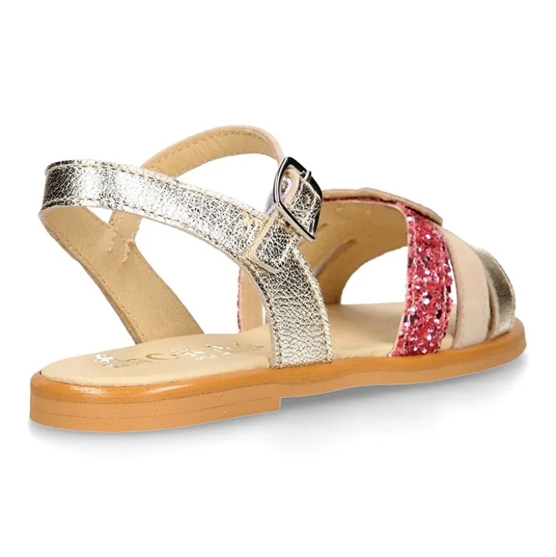 Sandalia Niña con CORAZÓN en piel con glitter.