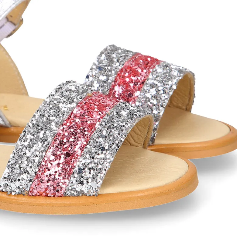Sandalia Niña en piel con glitter plata y rosa.