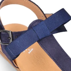 Sandalia niña mayor tipo ROMANA en piel serraje con LAZO.