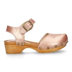 Sandalia Niña Mayor tipo ZUECO de madera en piel nacarada con picados.