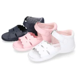 Sandalia Niña peque en piel lavable con ondas y suela SUPER FLEXIBLE.