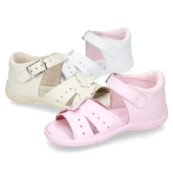 Sandalia Niña peque en piel lavable con MARIPOSAS y suela SUPER FLEXIBLE.