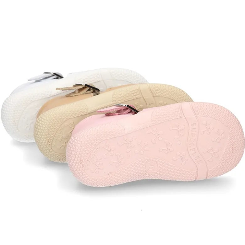 Sandalia Niña peque en piel lavable con lazo y suela SUPER FLEXIBLE.