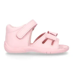 Sandalia Niña peque en piel lavable con lazo y suela SUPER FLEXIBLE.