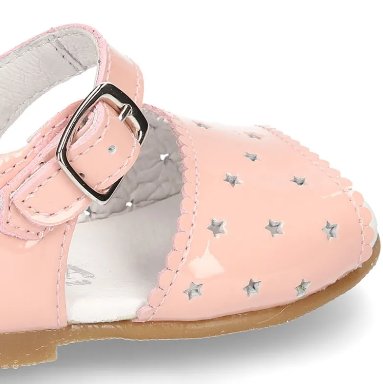 Sandalia Niña peques con ESTRELLAS en piel charol.