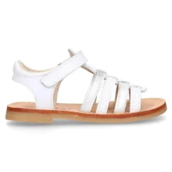 Sandalia niña piel COMBINADA tiras cruzadas con suela super flexible.