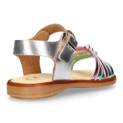 Sandalia Niña trenzada multicolor en piel laminada.