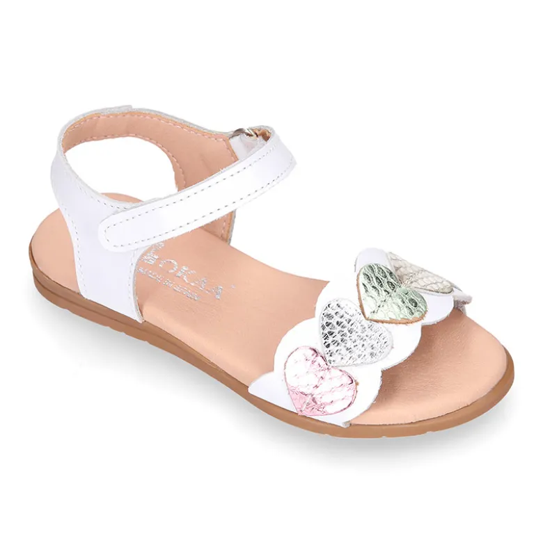 Sandalia Niña vestir diseño corazones en piel.