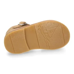 Sandalia niño piel SERRAJE tiras cruzadas con suela super flexible.