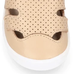 Sandalia niños Okaa Flex sin cordones en piel extra suave.