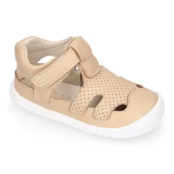 Sandalia niños Okaa Flex sin cordones en piel extra suave.