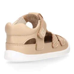 Sandalia niños Okaa Flex sin cordones en piel extra suave.
