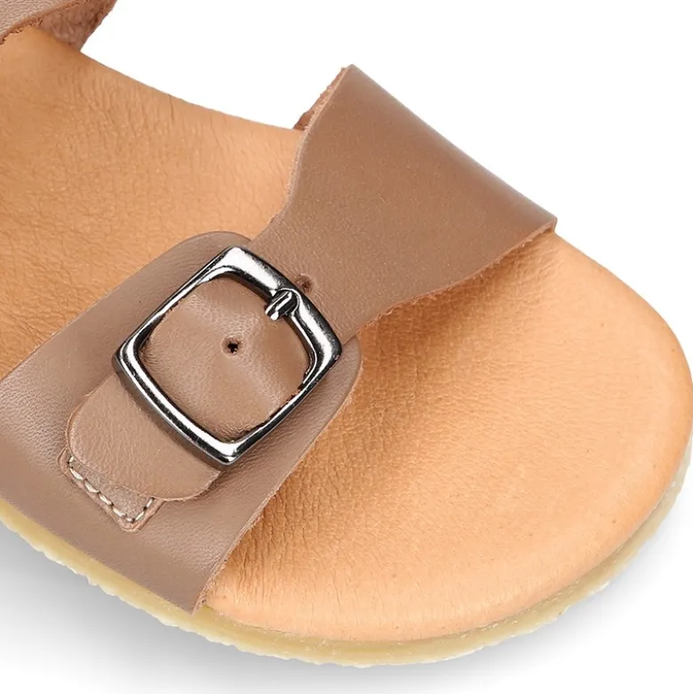 Sandalia Niños para vestir tipo BIO con hebillas en piel.