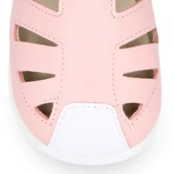 Sandalia niños respetuosa Okaa Flex en piel en colores.