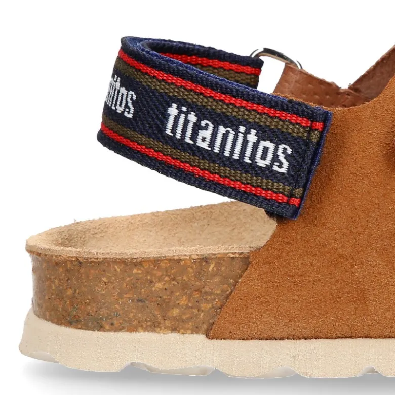 Sandalia Niño tipo BIO con cierre adherente en piel combinada.