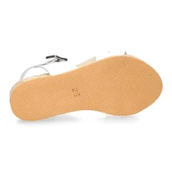 Sandalias niña tipo alpargata con tiras en piel.