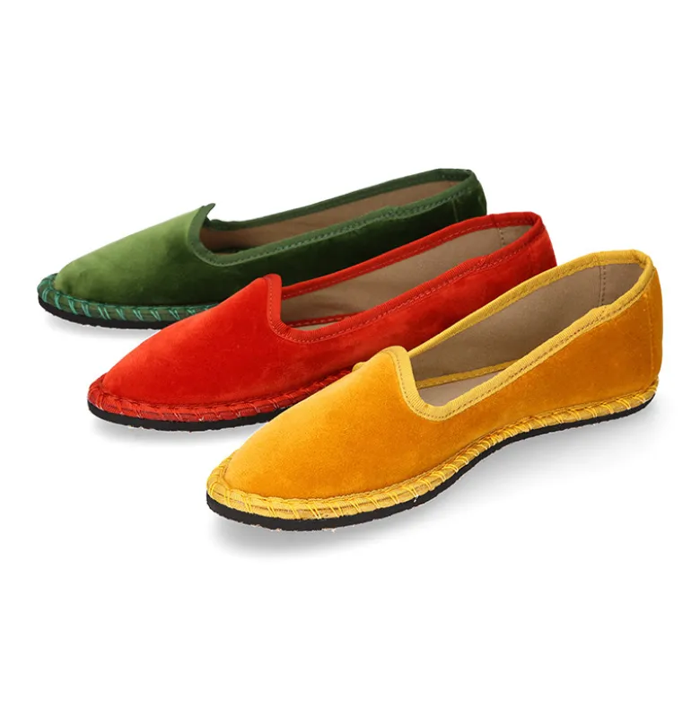 Slipper mujer en terciopelo en colores de moda.