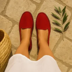 Slipper mujer en terciopelo en colores de moda.