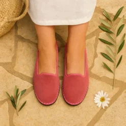 Slipper mujer en terciopelo en colores de moda.