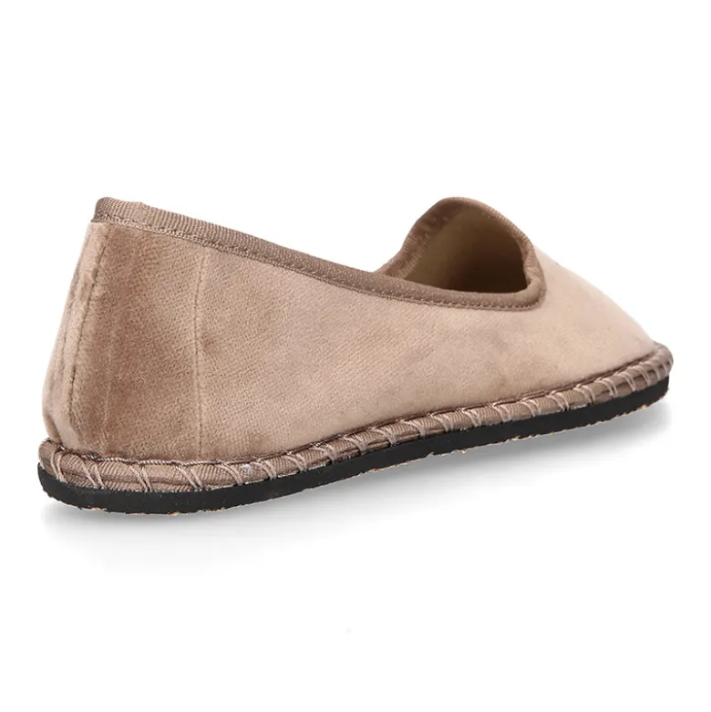 Slipper mujer en terciopelo en colores de moda.